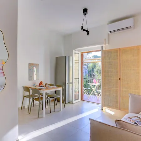 Vatican Loft With Balcony - And Апартаменты Рим