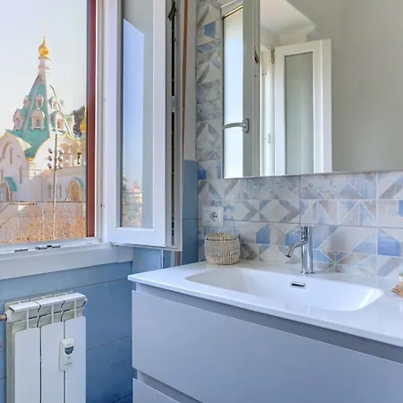 Апартаменты Vatican Loft With Balcony - And Рим