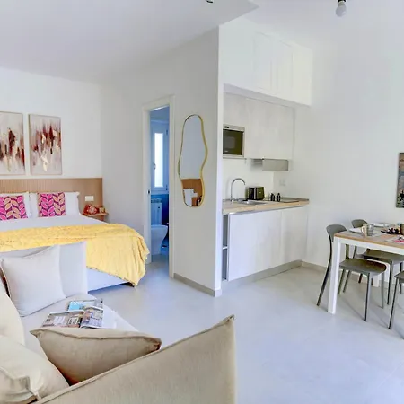 Vatican Loft With Balcony - And